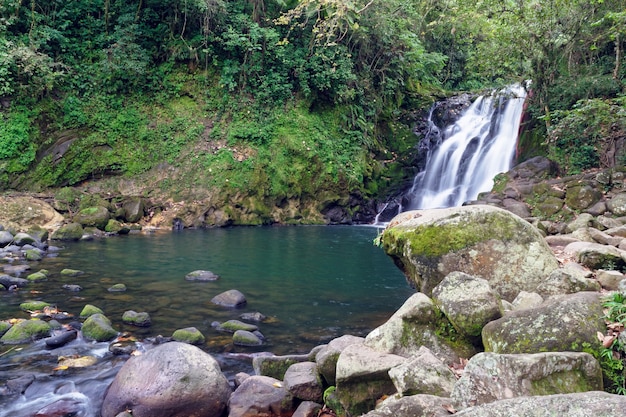 waterfall-cascada-de-texolo-xico-mexico_181624-13688.jpg